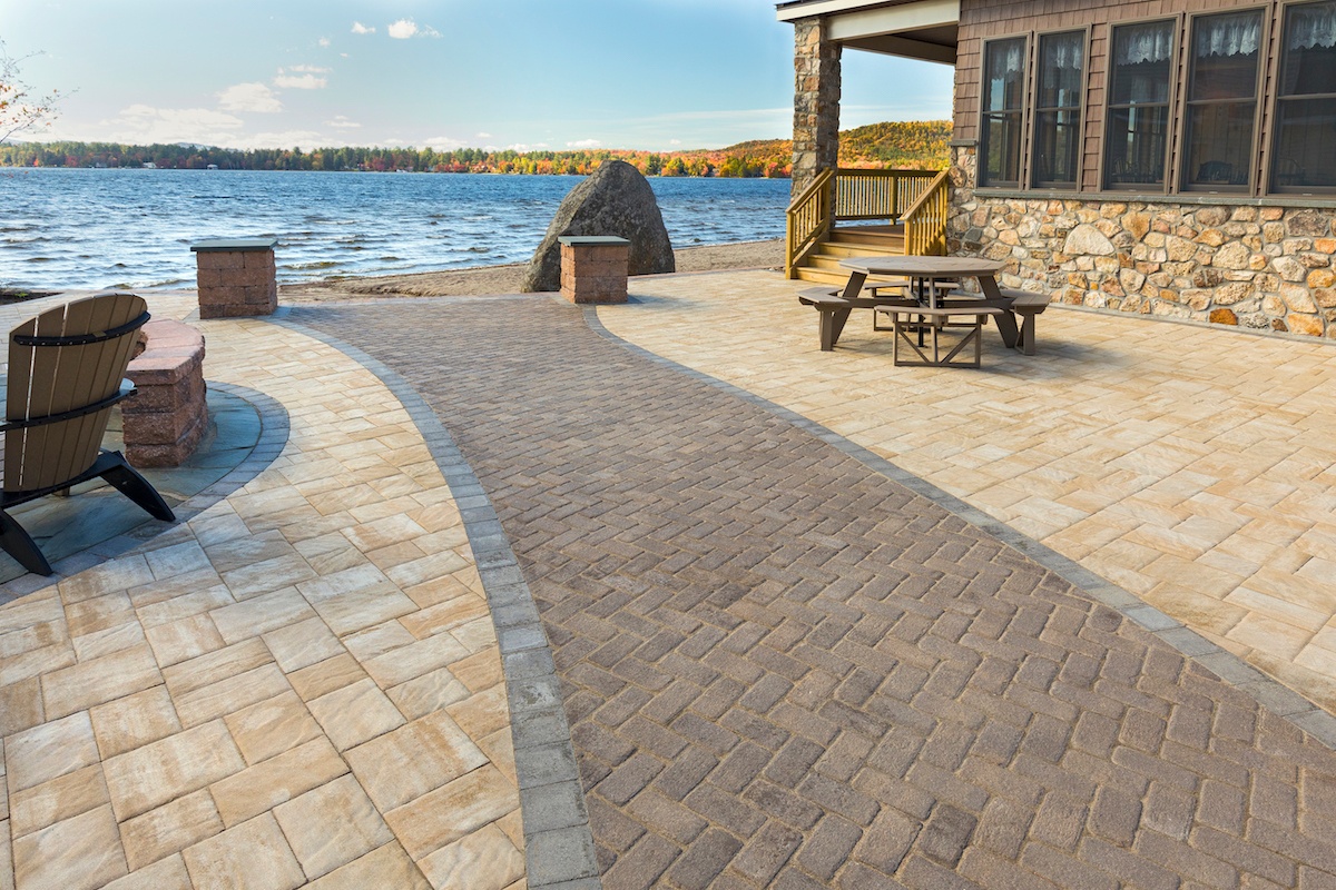 patio with different color paver walkway