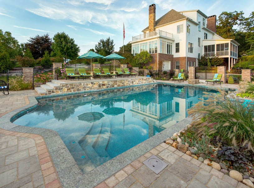 Smart Design Steps When Working with Pool Contractors in Lancaster, PA or Reading